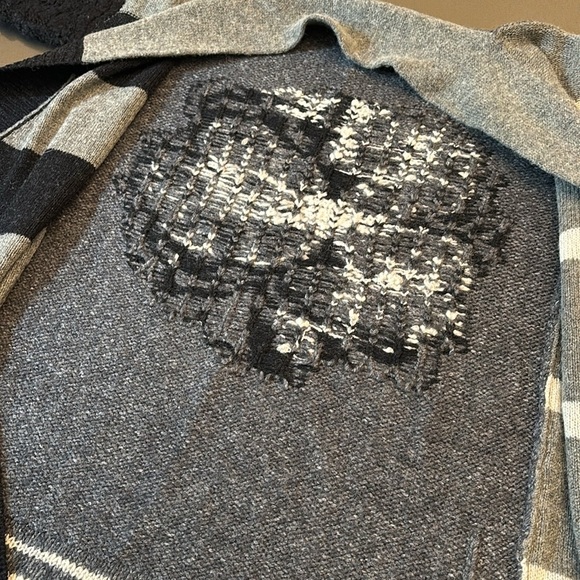 Free People Graphic Flower Long Cardigan Grey/Black combo - Picture 10 of 10